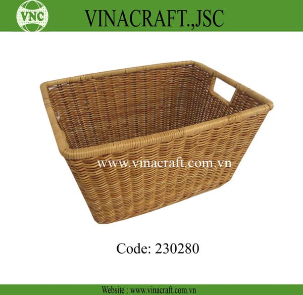 Rattan laundry basket with big rim